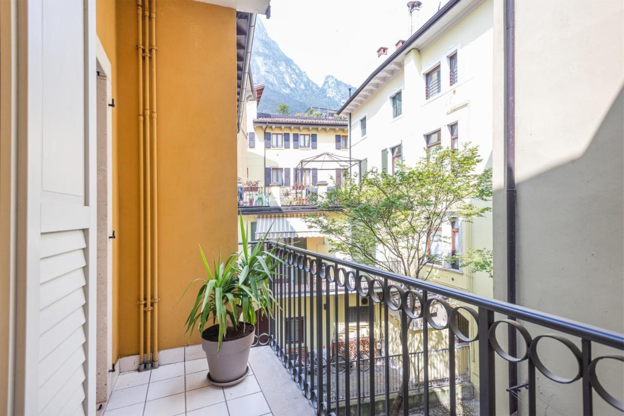 Residenza Ester Riva del Garda Exterior photo